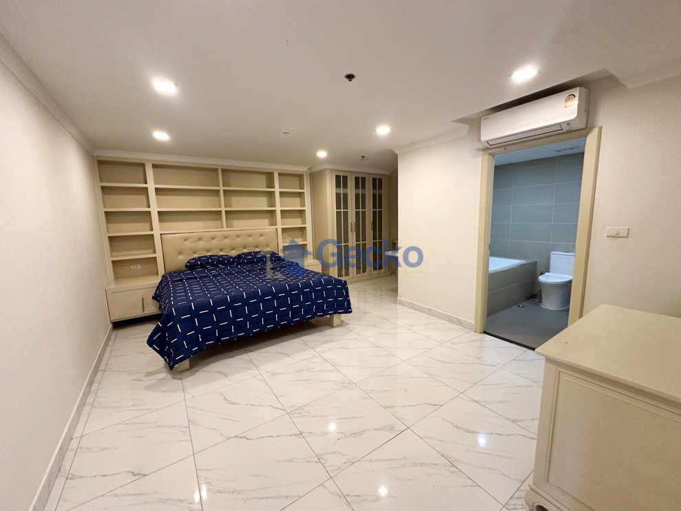 3 Bedrooms Condo in Nirvana Place South Pattaya C012838 (Photo 1)