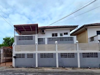 4 Bedrooms House  Central Pattaya H012858