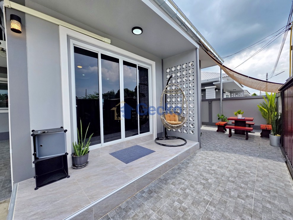 3 ห้องนอน บ้าน  พัทยาตะวันออก H012861 (Photo 1)