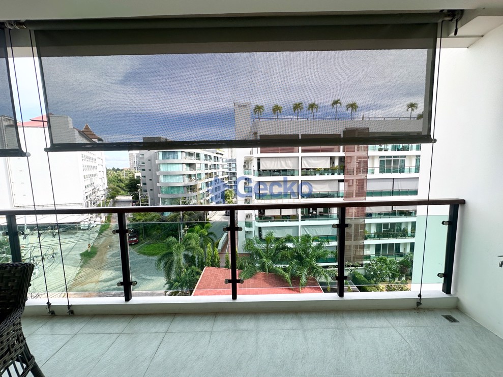 2 Bedrooms Condo in Siam Royal Ocean View Pratumnak C012865 (Photo 2)