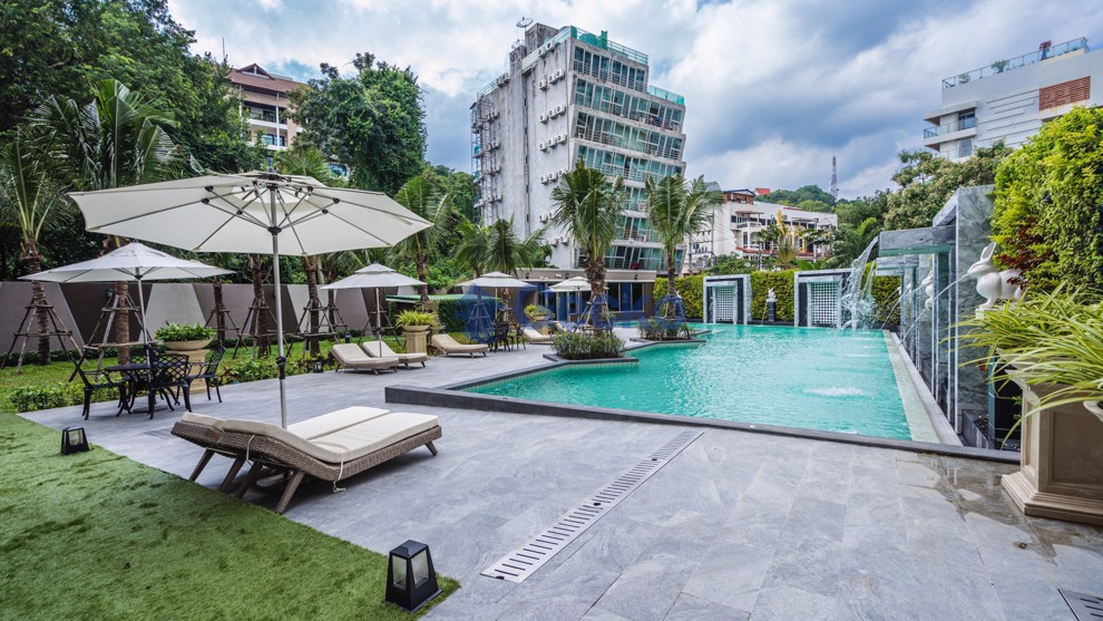1 Bedroom Condo in Arcadia Center Suites South Pattaya C012870 (Photo 1)