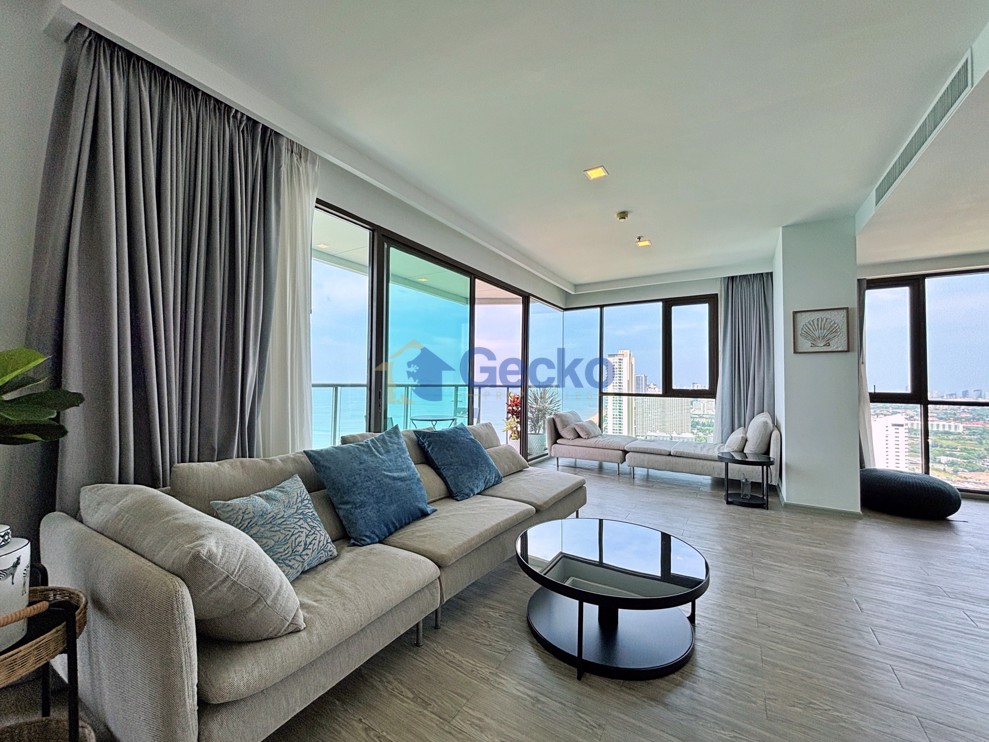 3 Bedrooms Condo in Aeras Jomtien C012877 (Photo 4)