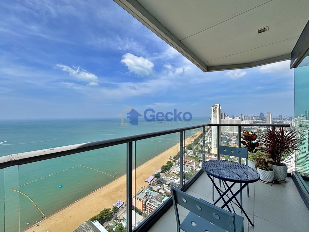 3 Bedrooms Condo in Aeras Jomtien C012877 (Cover Photo)