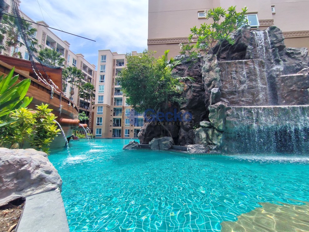 2 Bedrooms Condo in Atlantis Condo Resort Jomtien C012890 (Photo 1)