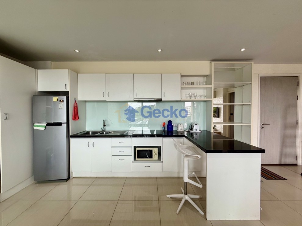 2 Bedrooms Condo in Atlantis Condo Resort Jomtien C012890 (Photo 2)