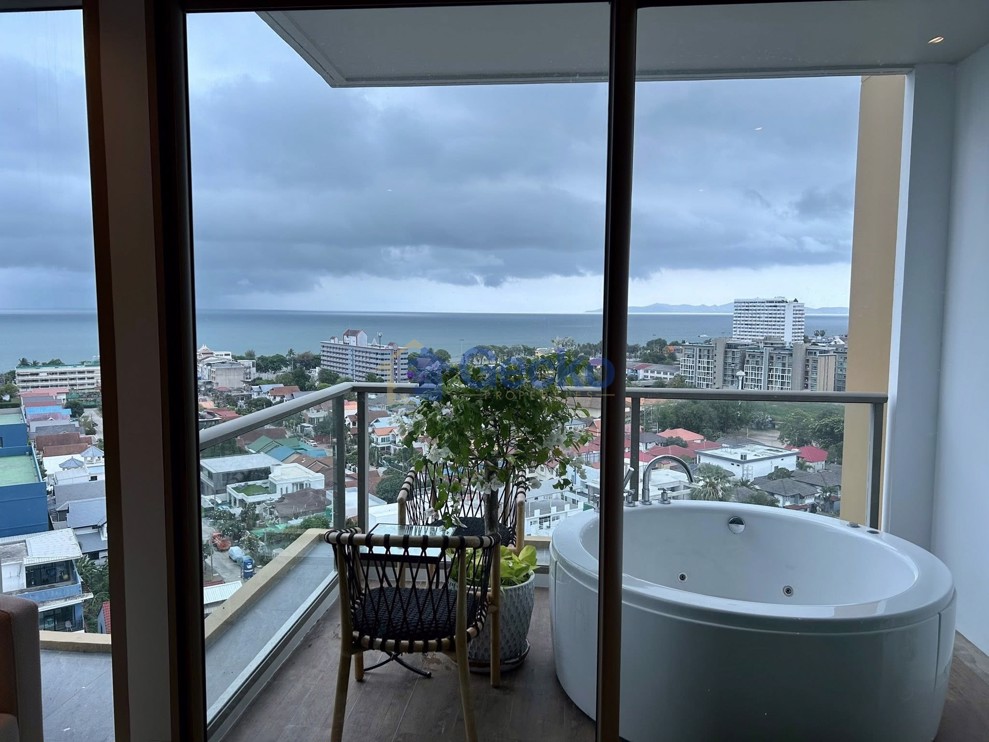 1 Bedroom Condo in The Riviera Ocean Drive Jomtien C012891 (Cover Photo)