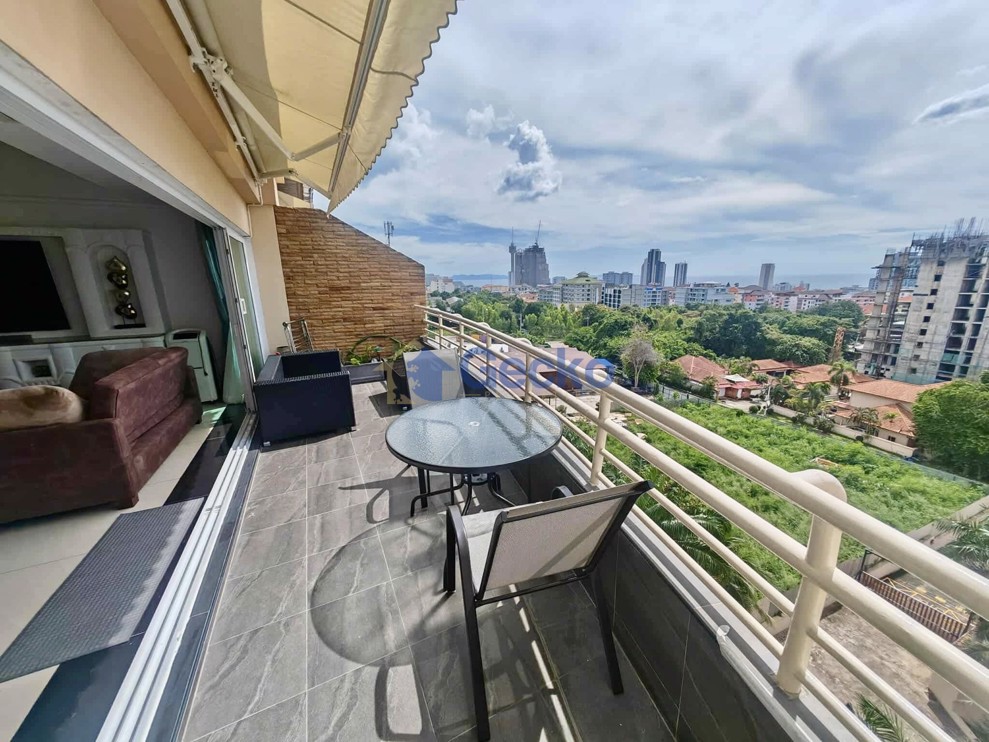 2 Bedrooms Condo in Executive Residence 2 Pratumnak C012892 (Cover Photo)