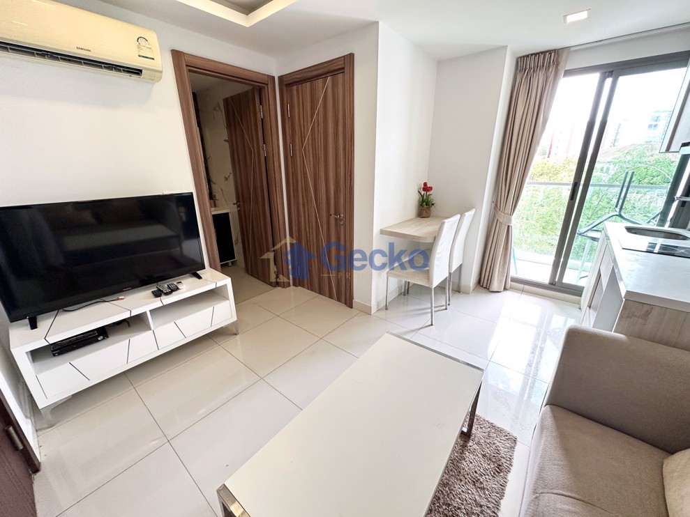 1 Bedroom Condo in Arcadia Beach Resort South Pattaya C012894 (Cover Photo)
