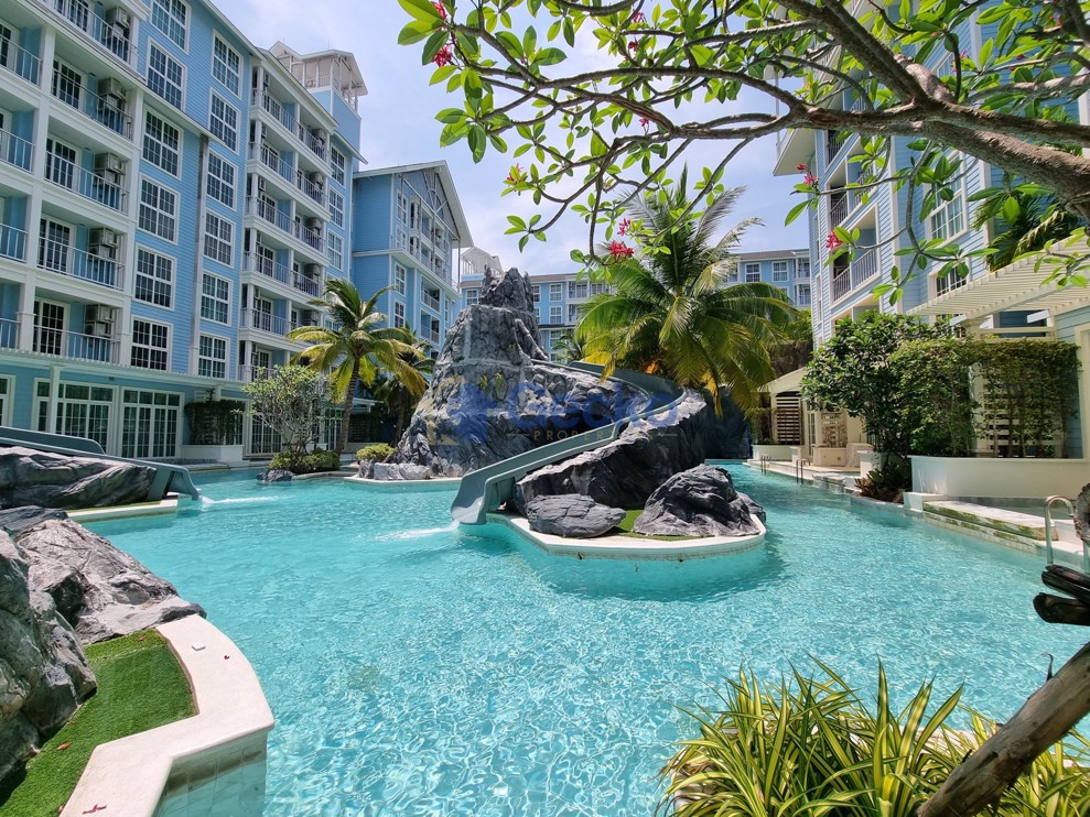 2 Bedrooms Condo in Grand Florida Beachfront Condo Resort Na Jomtien C012895 (Photo 2)