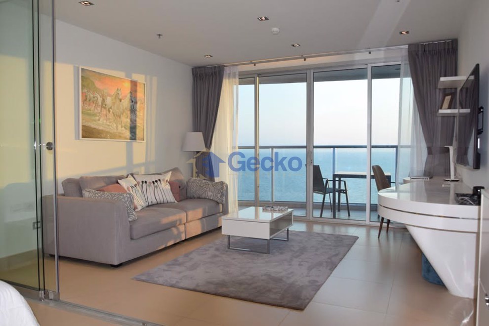 1 Bedroom Condo in  Sands Condominium Pratumnak C007024 (Photo 1)
