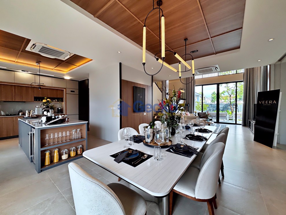 4 ห้องนอน บ้าน in Veera Grand Pattaya  พัทยาตะวันออก H012765 (Photo 4)