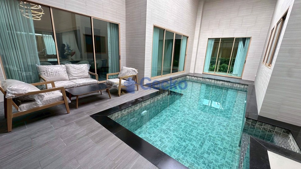 4 ห้องนอน บ้าน in Bibury Baanmae 10  พัทยาตะวันออก H012928 (Cover Photo)