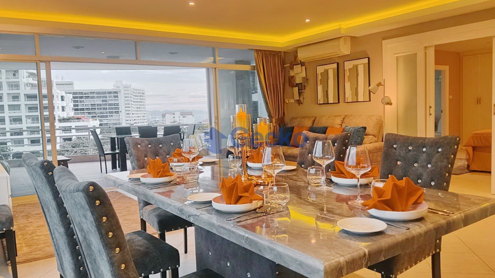 3 Bedrooms Condo in Executive Residence 4 Pratumnak C012939 (Photo 3)