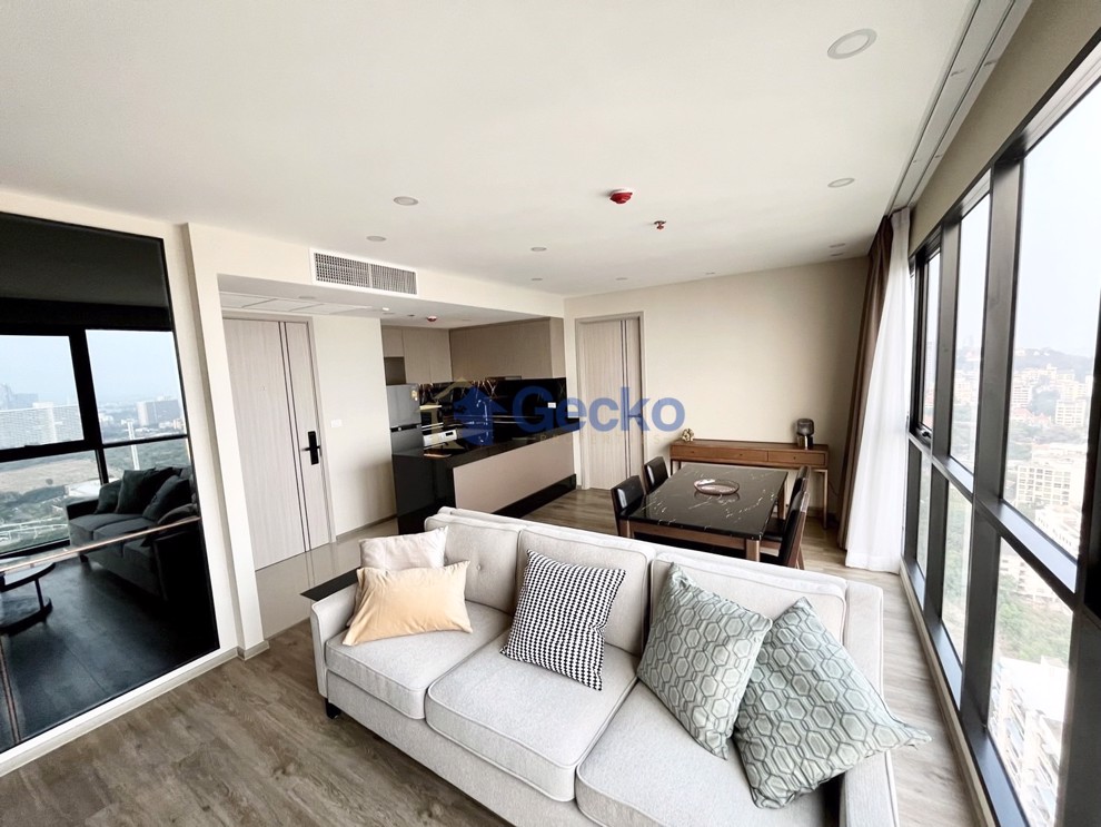 2 Bedrooms Condo in The Panora Pattaya Pratumnak C012941 (Photo 4)