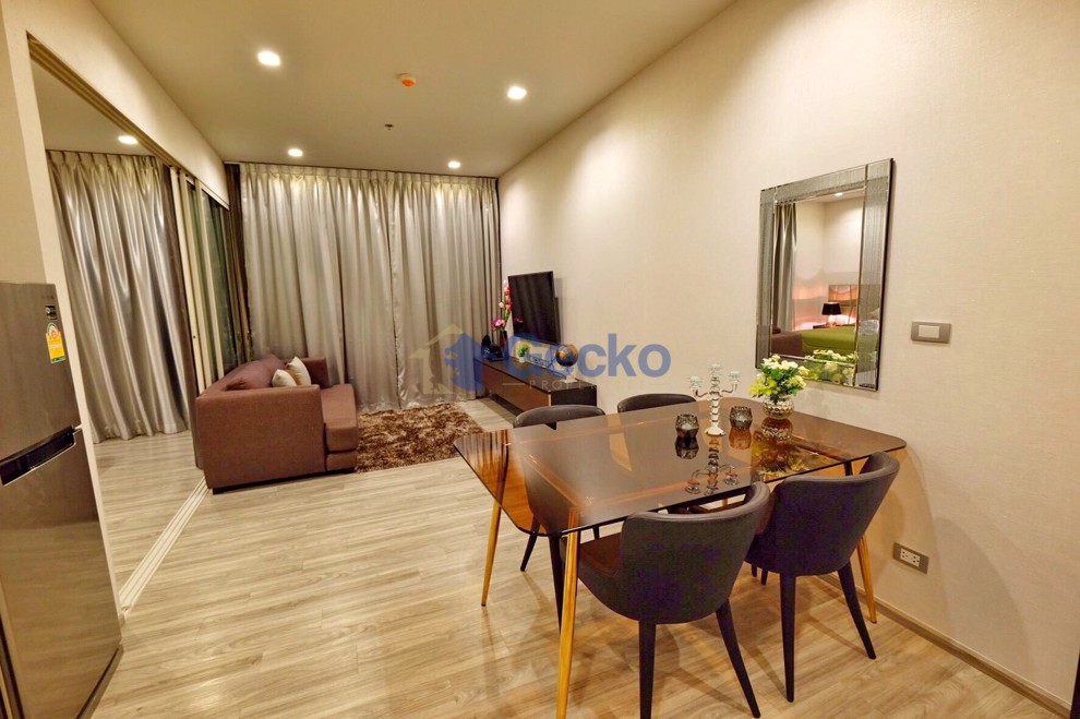 1 Bedroom Condo in Baan Plai Haad Pattaya Wongamat C012942 (Photo 4)
