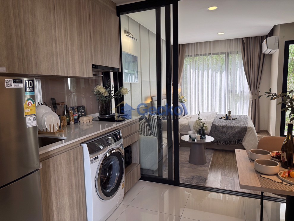 Studio Condo in So Origin  North Pattaya C012951 (Photo 2)