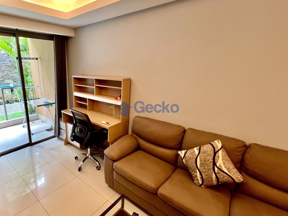 1 Bedroom Condo in Laguna Beach Resort 2 Jomtien C012955 (Photo 1)