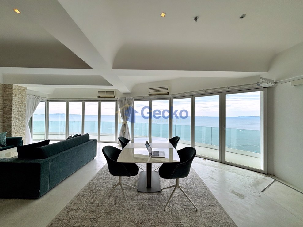 2 Bedrooms Condo in Metro Jomtien Condotel Jomtien C012387 (Photo 4)