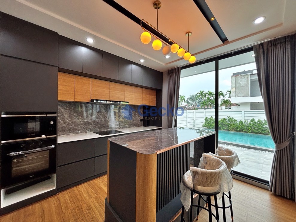 3 ห้องนอน บ้าน in อารียา วิลล่า  พัทยาตะวันออก H012961 (Photo 1)