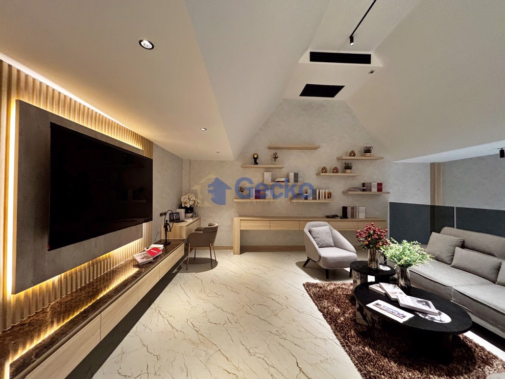 4 ห้องนอน บ้าน  ห้วยใหญ่ H012962 (Photo 2)