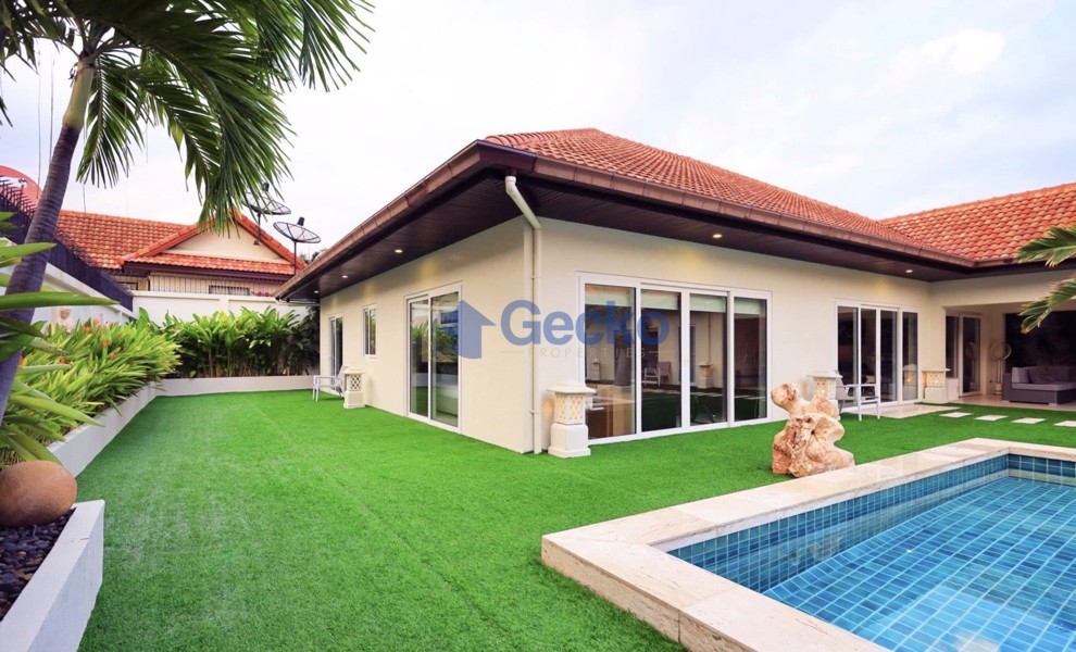 6 ห้องนอน บ้าน in View Talay Villas  จอมเทียน H012963 (Cover Photo)