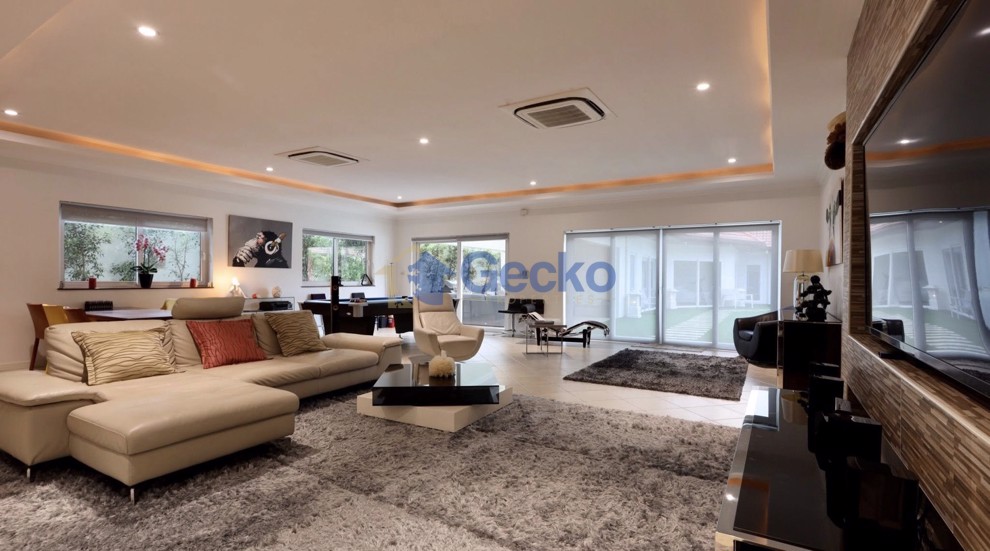 6 ห้องนอน บ้าน in View Talay Villas  จอมเทียน H012963 (Photo 3)