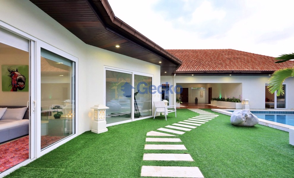 6 ห้องนอน บ้าน in View Talay Villas  จอมเทียน H012963 (Photo 1)