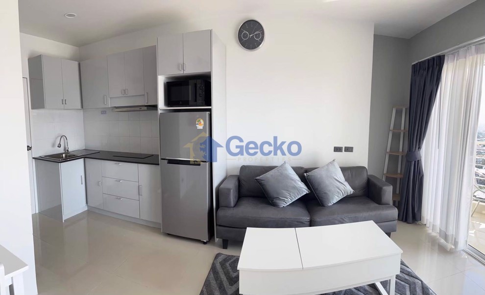 1 Bedroom Condo in AD Condo Hyatt Wongamat C012965 (Photo 3)