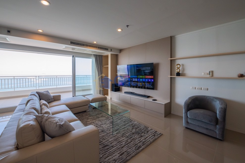 3 Bedrooms Condo in Lumpini Park Beach Jomtien C012967 (Photo 4)