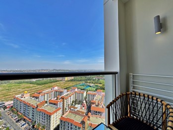 1 Bedroom Condo in The Riviera Monaco Pattaya Na Jomtien C012974