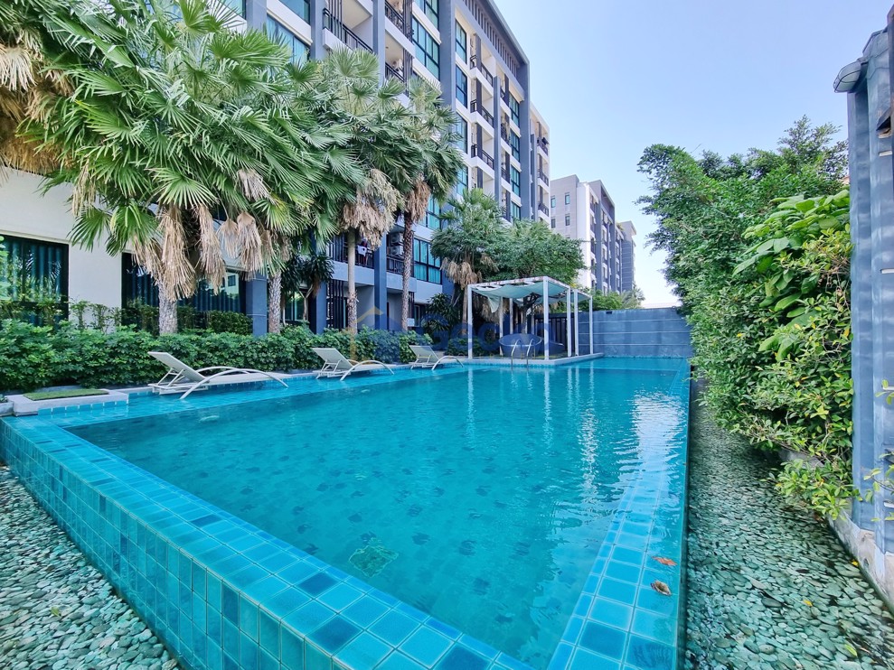 1 Bedroom Condo in Infiniti Condominium East Pattaya C012992 (Cover Photo)