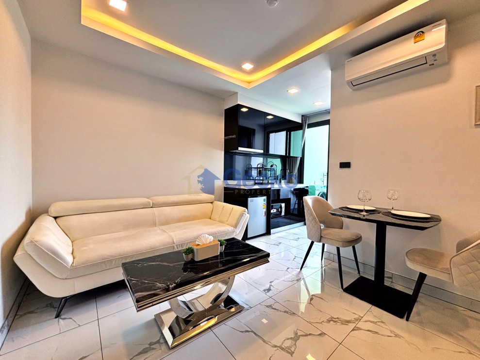 2 Bedrooms Condo in Arcadia Millennium Tower South Pattaya C013005 (Photo 3)