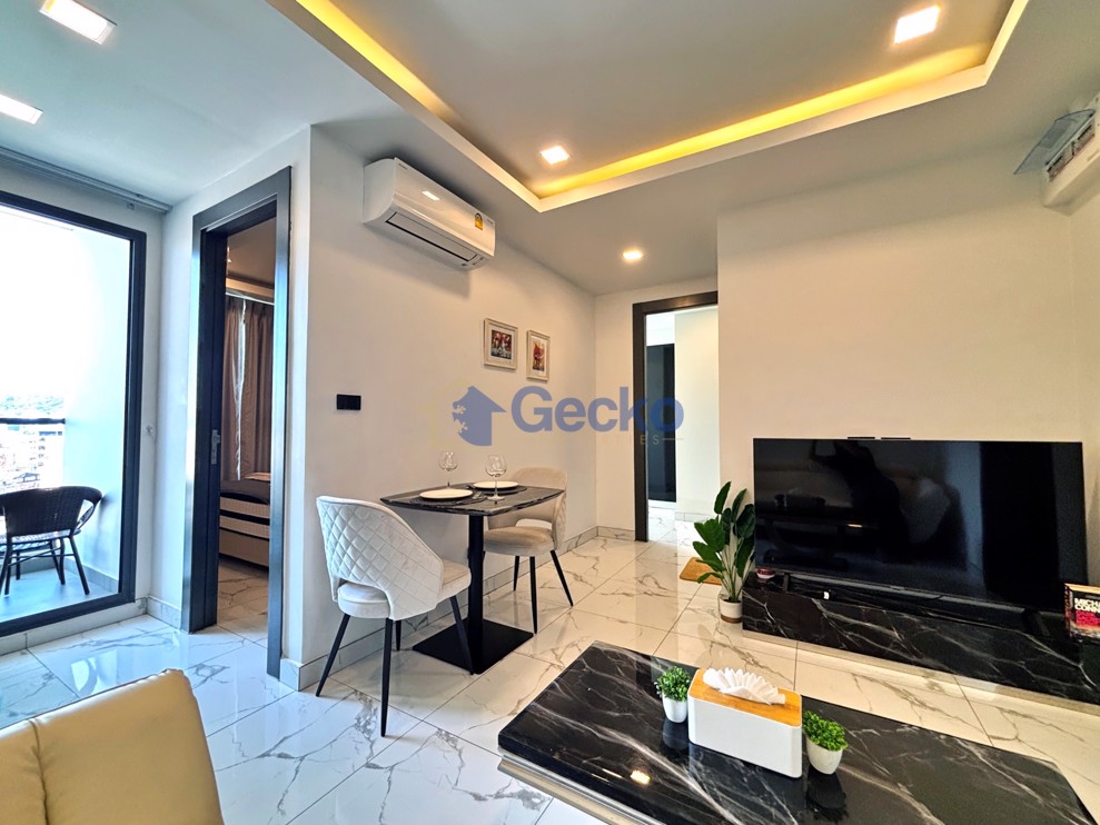 2 Bedrooms Condo in Arcadia Millennium Tower South Pattaya C013005 (Photo 4)