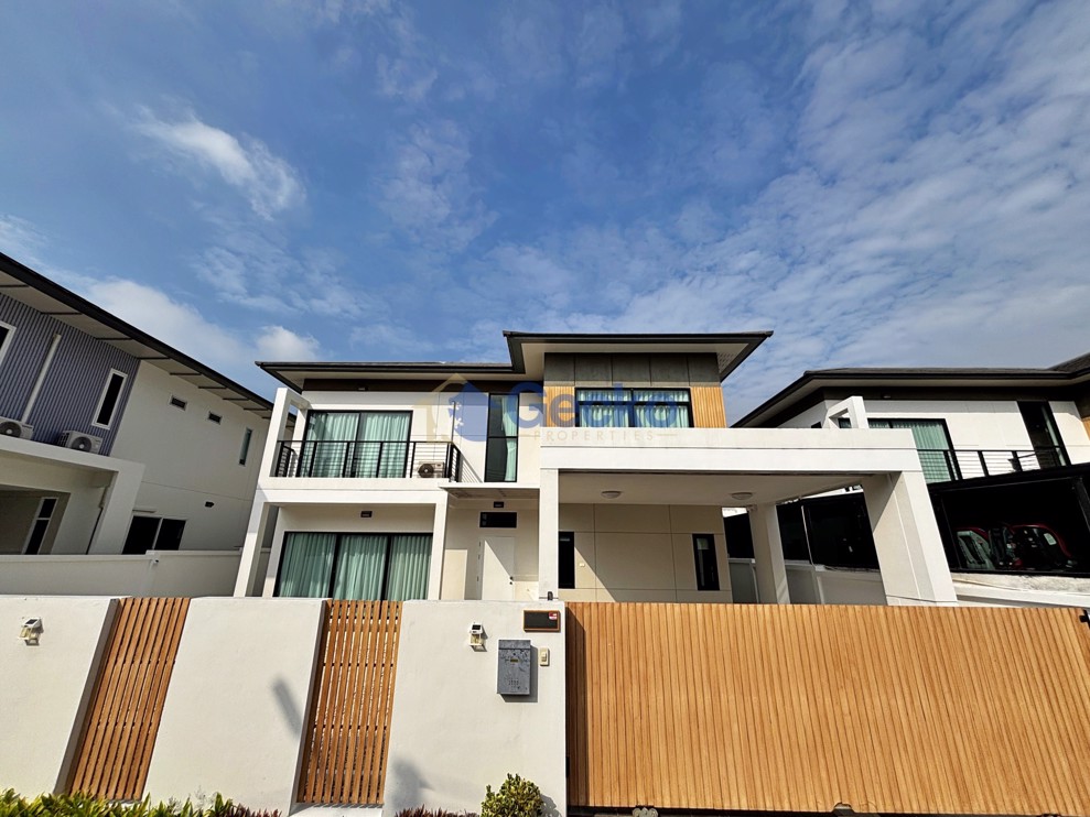3 Bedrooms House in Tropical Village 2  Huay Yai H013010 (Cover Photo)