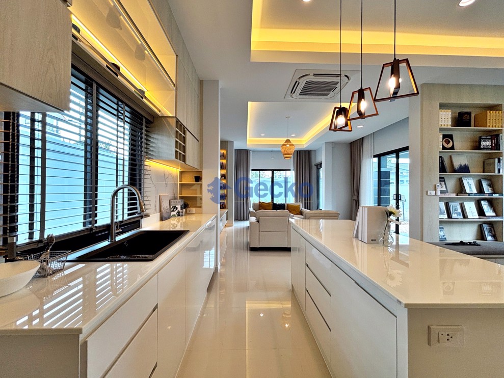 3 ห้องนอน บ้าน  ห้วยใหญ่ H012029 (Photo 2)