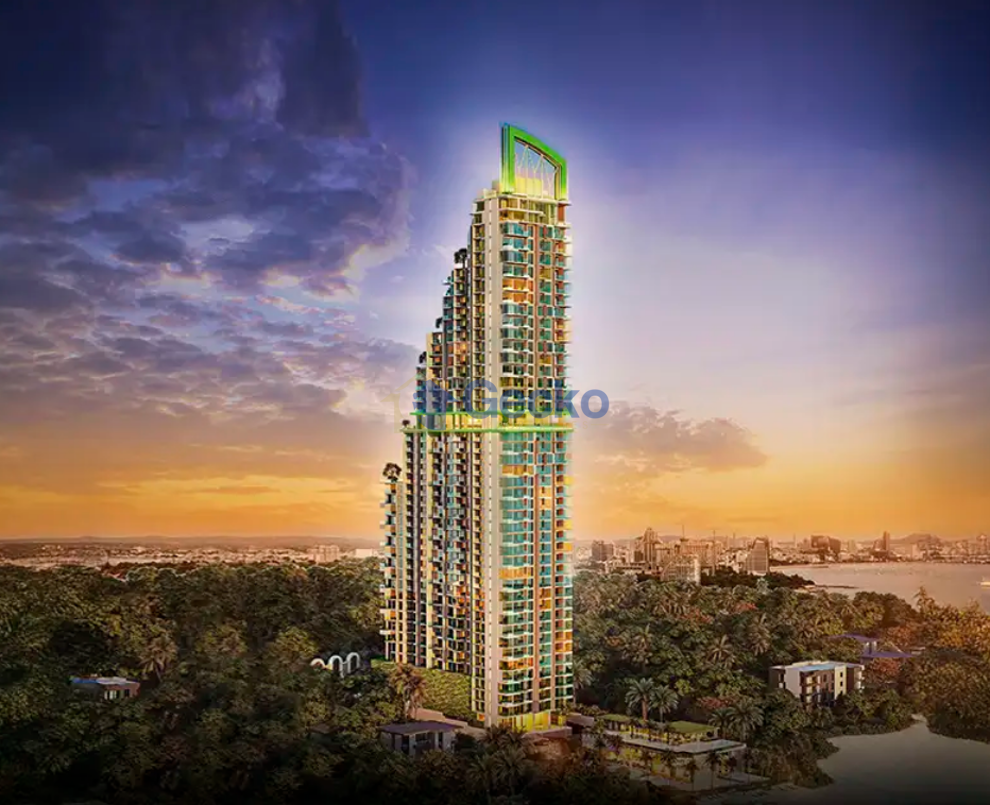 3 Bedrooms Condo in The Riviera Palm Beach Wongamat C013024 (Photo 1)