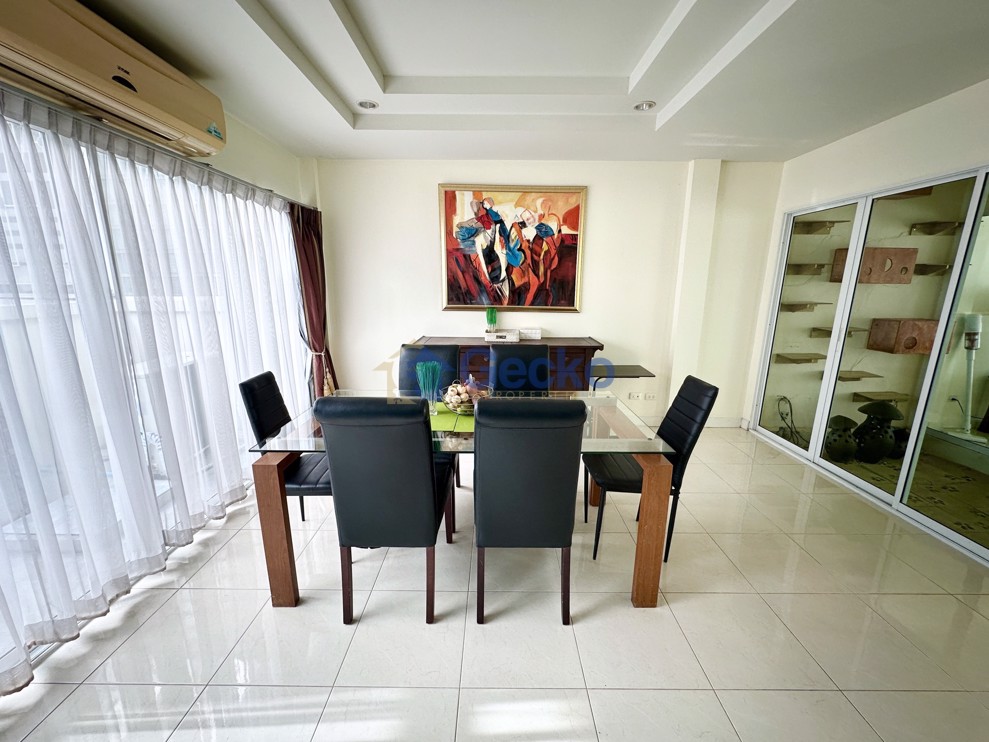 3 ห้องนอน บ้าน in The Meadows  พัทยาตะวันออก H012874 (Photo 4)