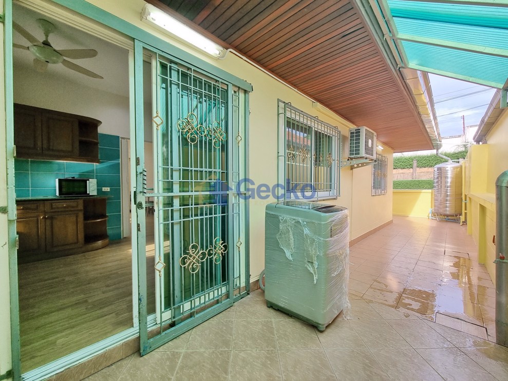4 ห้องนอน บ้าน in บ้านสวนเนรมิต ชัยพฤกษ์ 2  พัทยาตะวันออก H011289 (Photo 4)