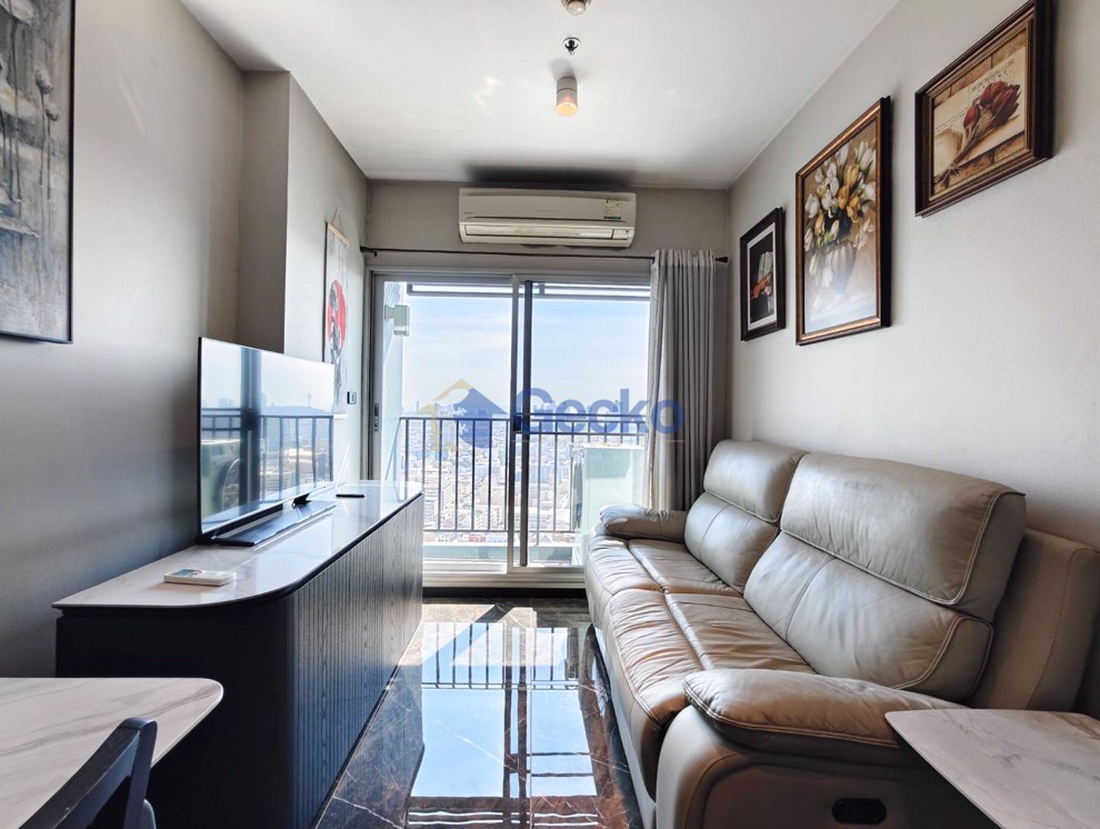 1 Bedroom Condo in Centric Sea Central Pattaya C013042 (Photo 2)