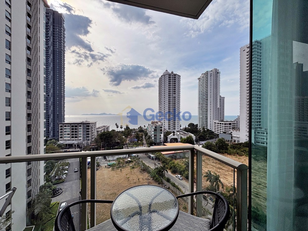 1 Bedroom Condo in The Riviera Wong Amat Beach Wongamat C013043 (Cover Photo)