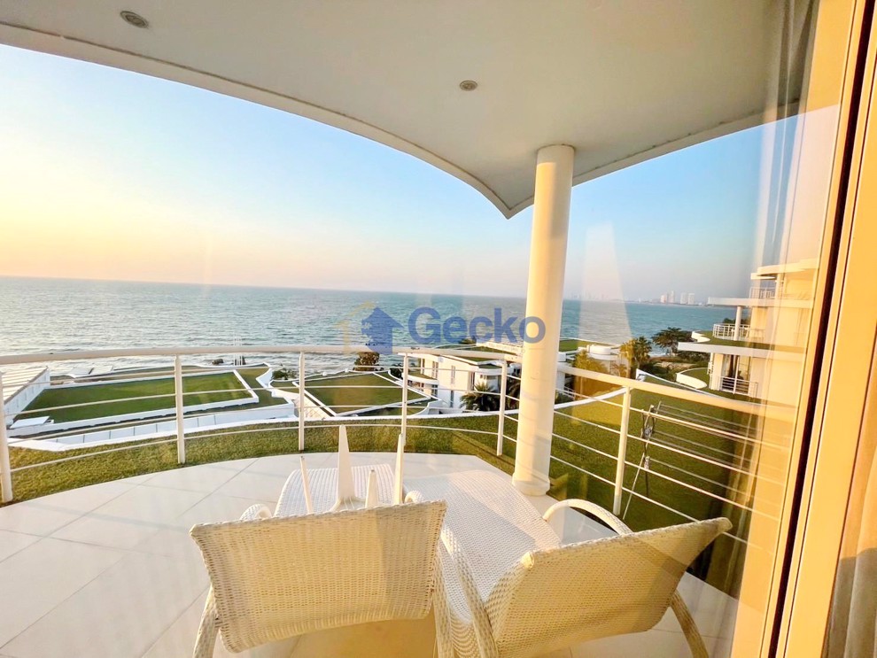 2 Bedrooms Condo in Pure Sunset Beach Na Jomtien C013045 (Cover Photo)