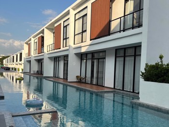 4 Bedrooms House in Villa La Richie  North Pattaya H013048