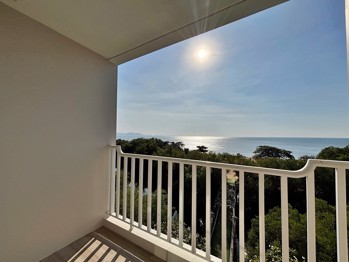 1 Bedroom Condo in Grand Florida Beachfront Condo Resort Na Jomtien C013051