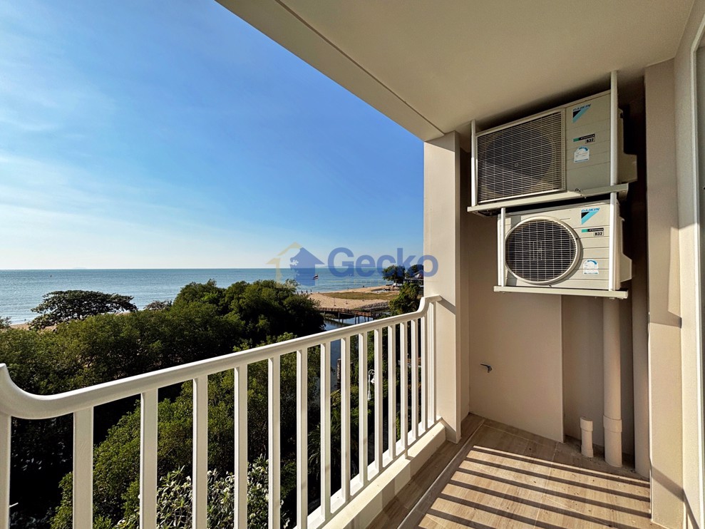 1 Bedroom Condo in Grand Florida Beachfront Condo Resort Na Jomtien C013051 (Photo 1)
