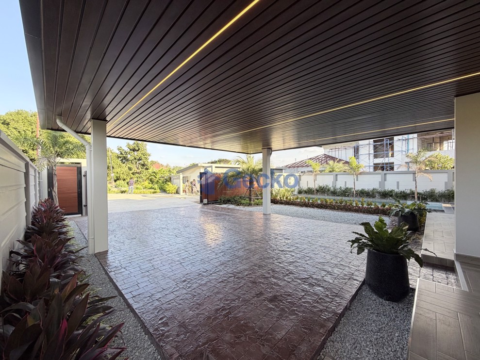 3 Bedrooms House in Zensiri Lakeside Mabprachan  East Pattaya H012555 (Photo 3)