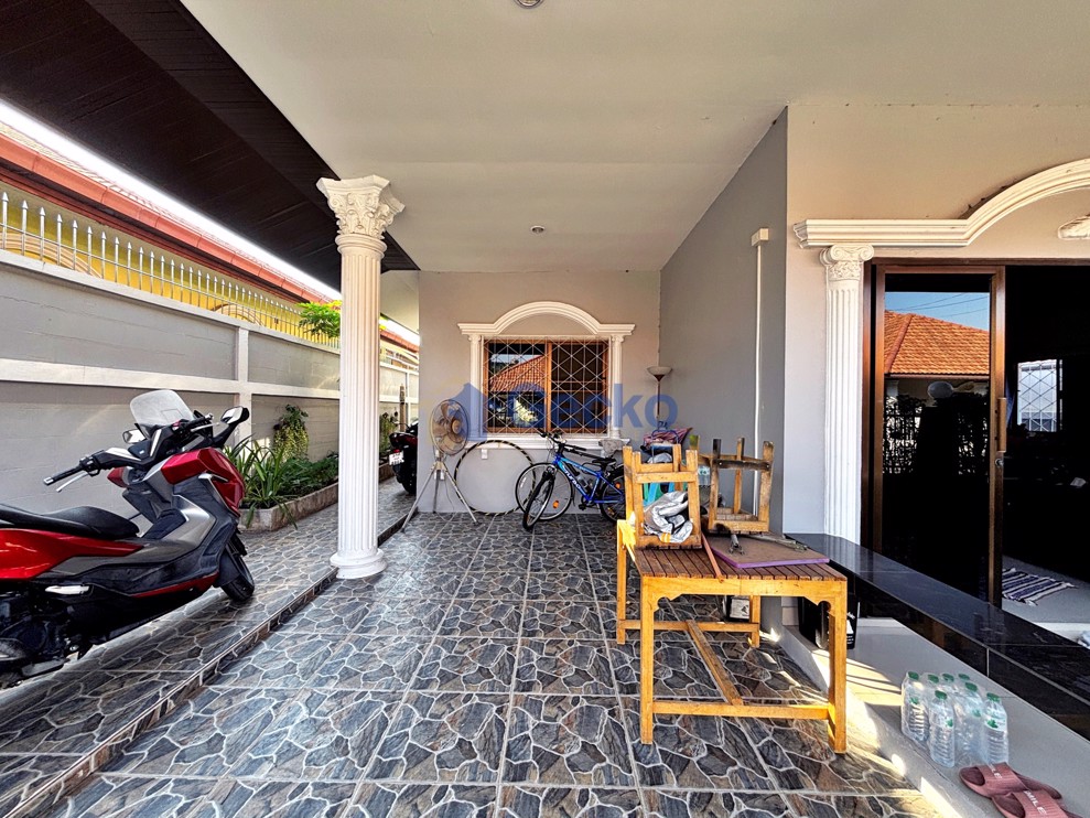 2 ห้องนอน บ้าน in Eakmongkol 8  พัทยาใต้ H013057 (Photo 1)