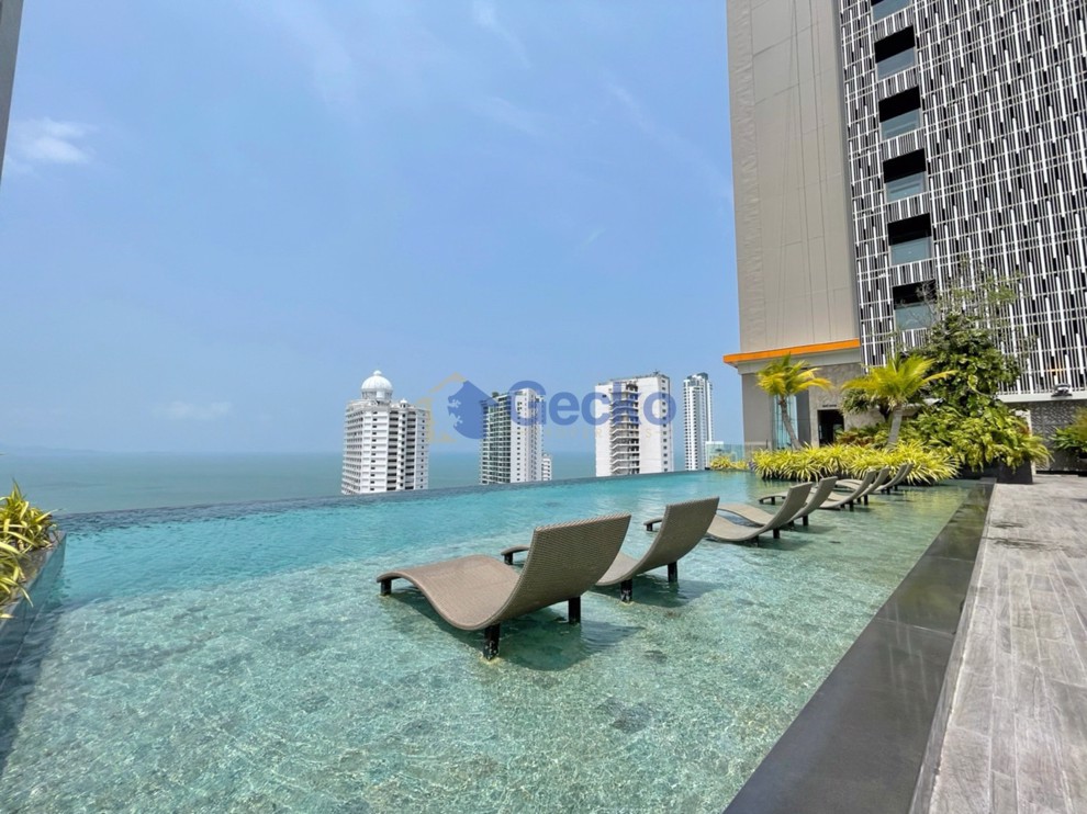1 Bedroom Condo in The Riviera Wong Amat Beach Wongamat C013059 (Cover Photo)