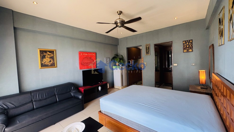 Studio Condo in Jomtien Condotel Jomtien C013066 (Photo 1)