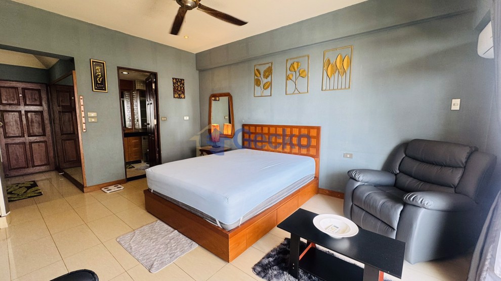 Studio Condo in Jomtien Condotel Jomtien C013066 (Photo 4)