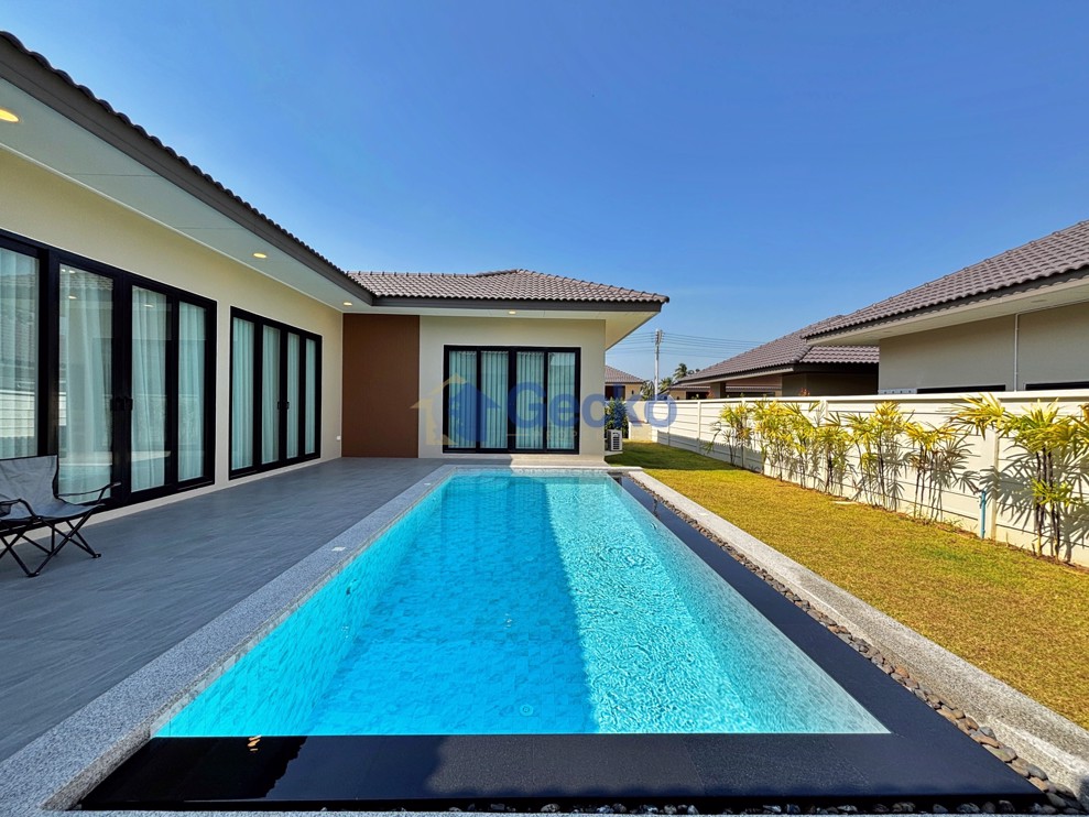3 Bedrooms House in Garden Ville 9  East Pattaya H013069 (Photo 1)